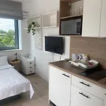Starter Iii 公寓式酒店