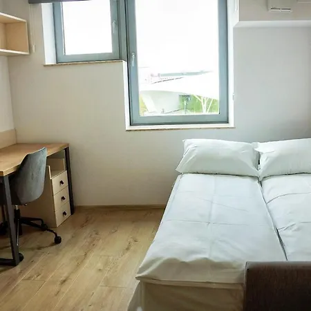 Starter Iii Aparthotel