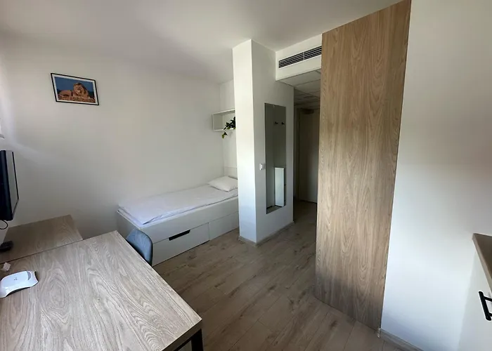 Starter Iii 3* 弗罗茨瓦夫